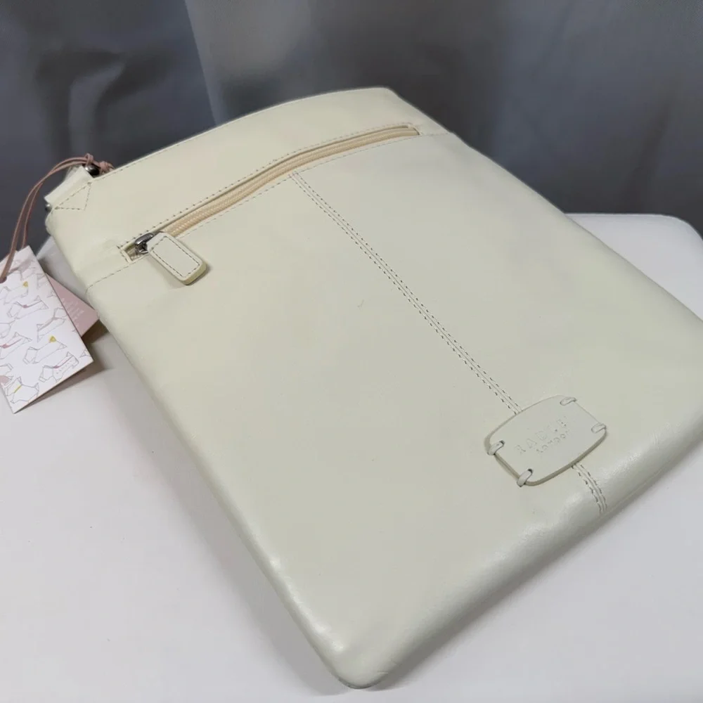 RADLEY LONDON Cream Crossbody Bag NWT